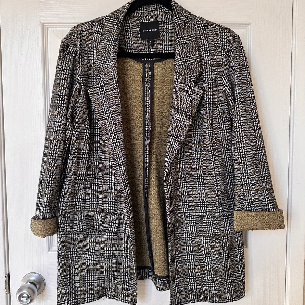 Houndstooth blazer